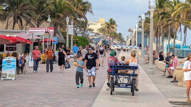 Building Photo - 1501 S Ocean Dr