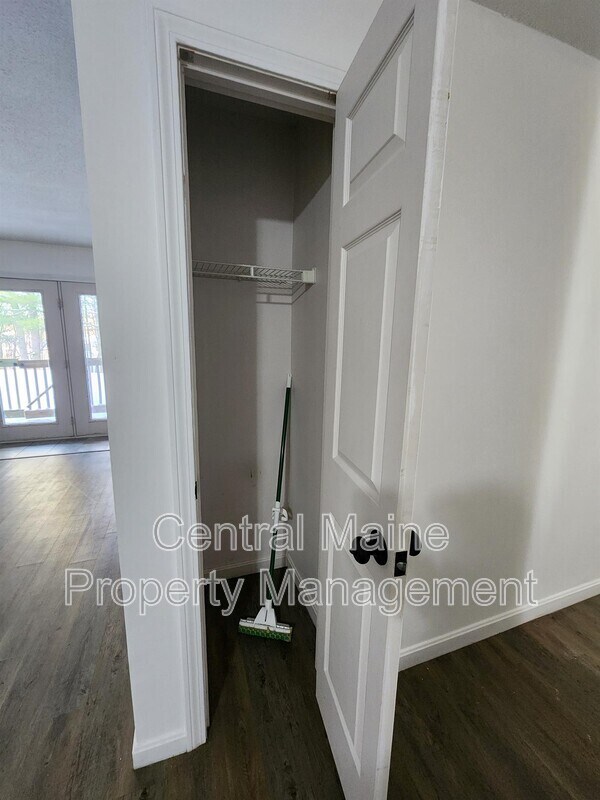 Building Photo - 37 Northern Avenue Heights