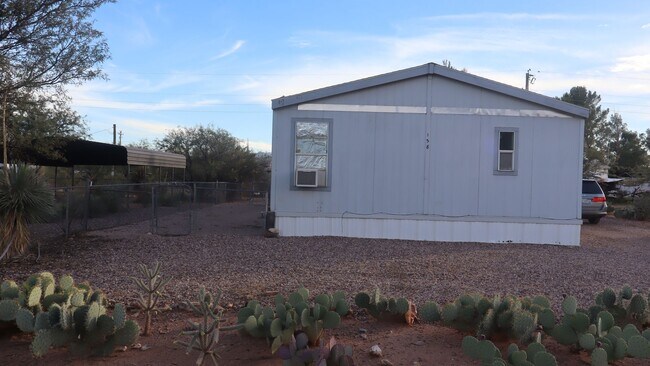 Building Photo - NICE MANUFACTURED HOME!