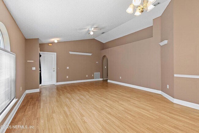 Building Photo - 7323 Lawn Tennis Ln