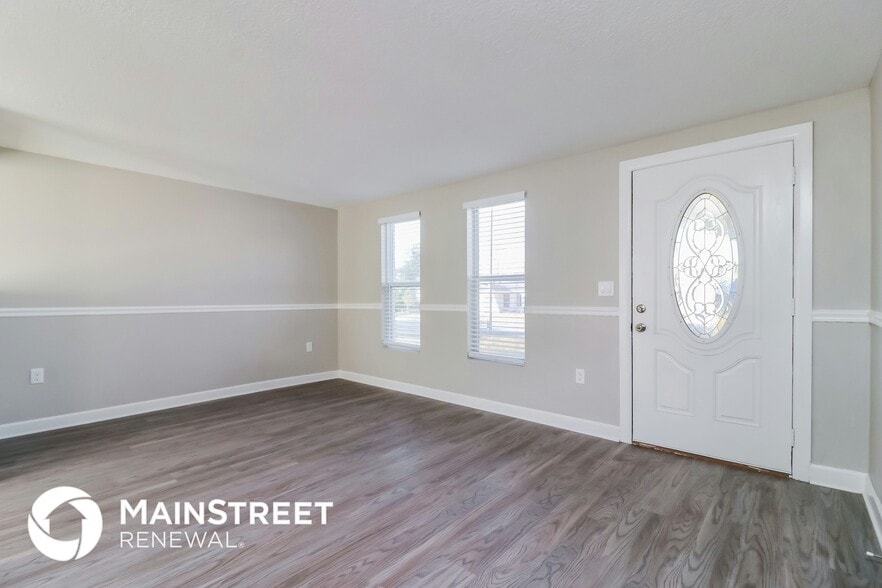 Building Photo - 6402 Bandura Ave