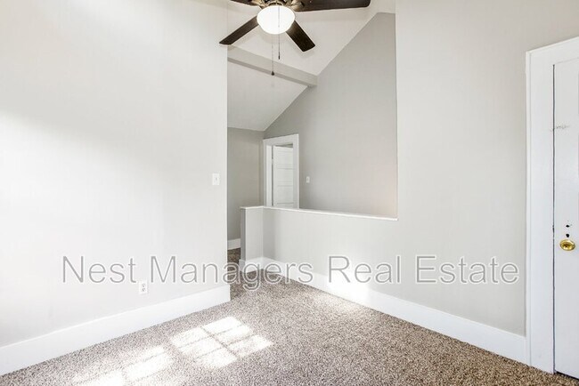 Building Photo - 210 Sedberry St
