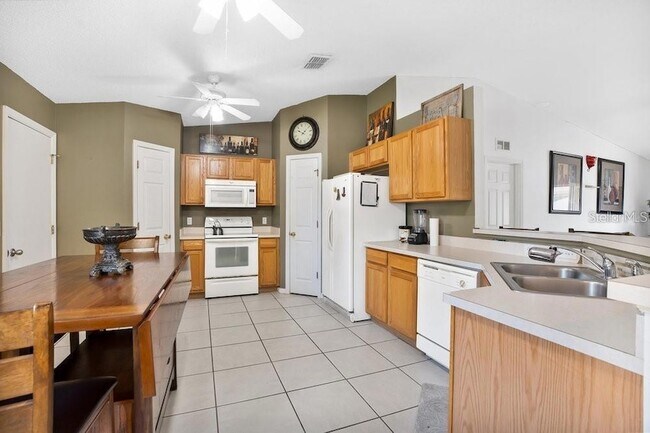 Building Photo - 50989 US-27