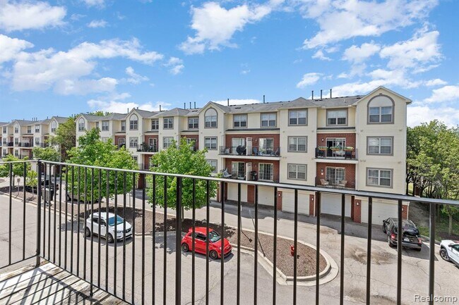 Building Photo - 3292 Newbury Pl