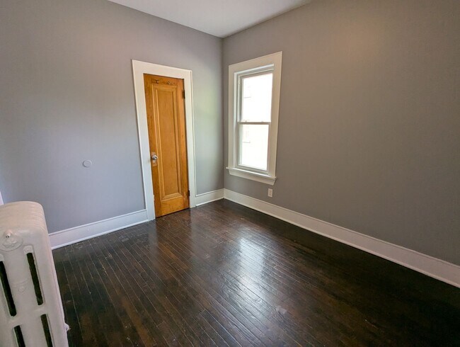 Building Photo - 69 Winthrop Ave