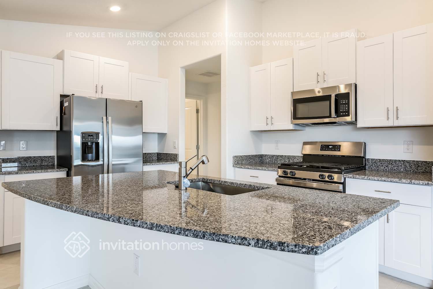 Building Photo - 8652 40th Cir E