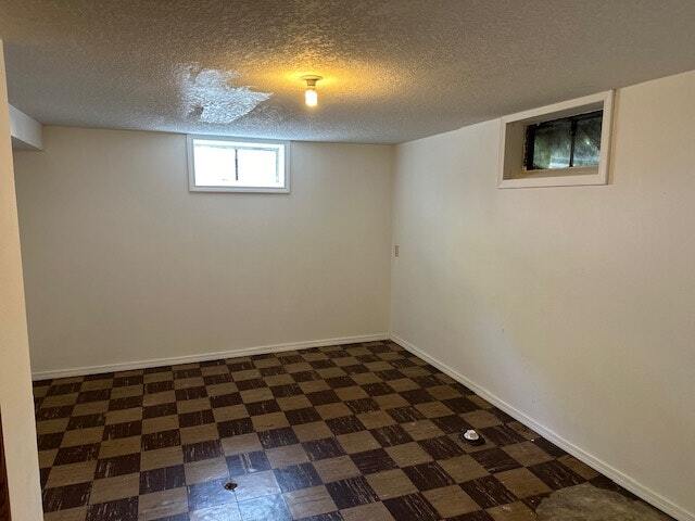 Building Photo - 3904 Bowdoin St