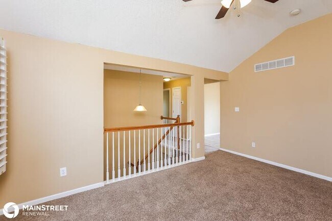 Building Photo - 209 NW 113th St, Kansas City, MO 64155