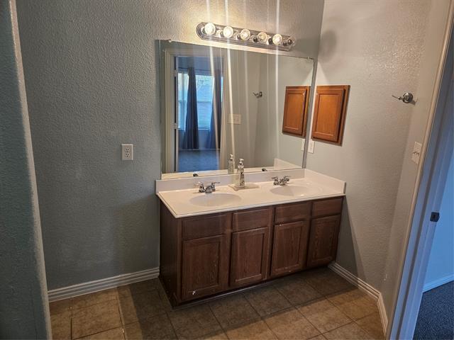 Building Photo - 230 Timber Dr