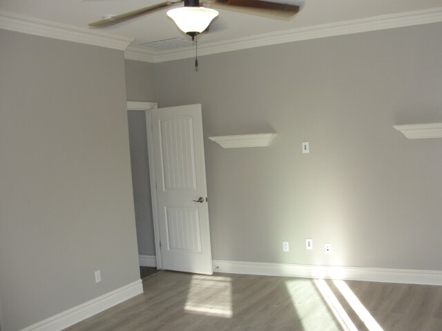 Building Photo - 3329 E Ravenswood Dr