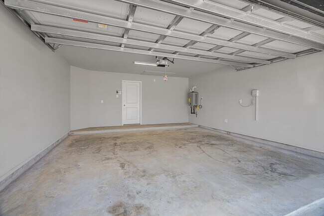 Building Photo - 20822 Wilde Redbud Trl