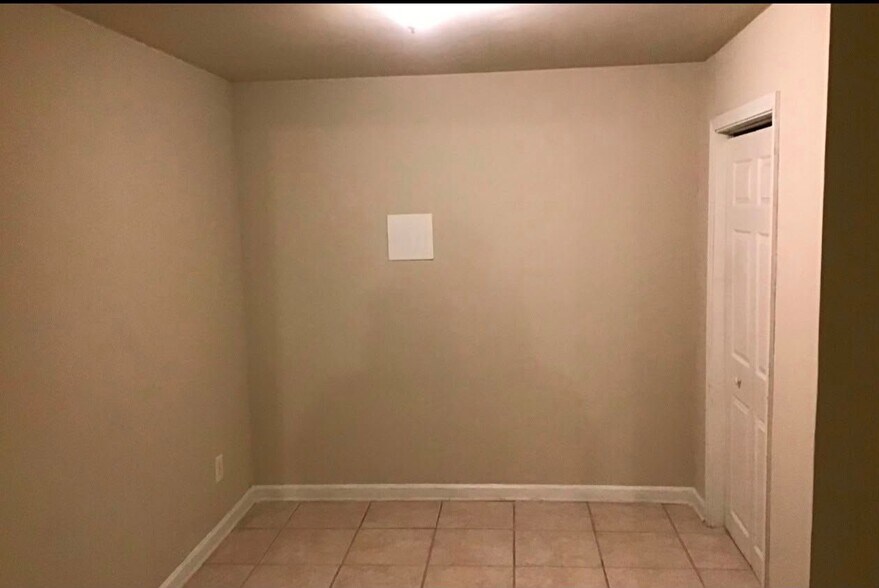 Building Photo - 1531 Boulder Walk Dr SE