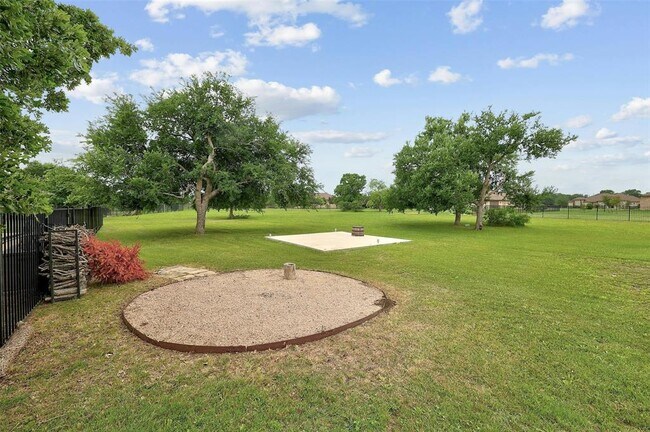 Building Photo - 120 Camp Verde Dr
