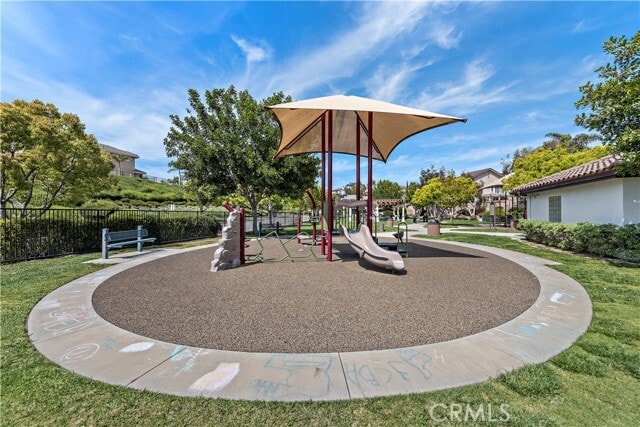 Building Photo - 27672 Daisyfield Dr