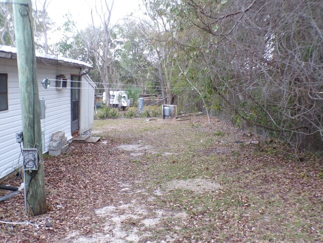 Building Photo - Mobile Home