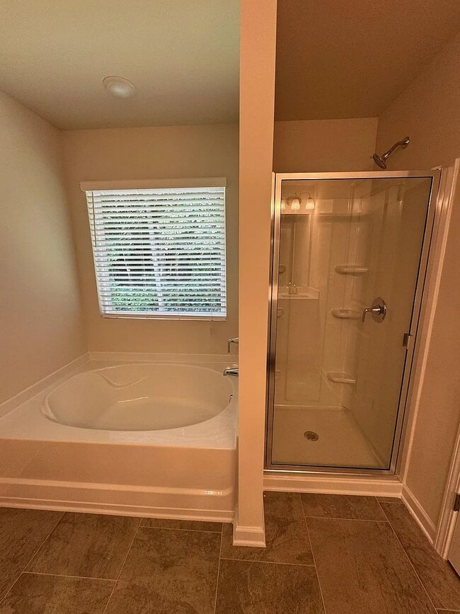 Building Photo - 4286 Notting Hill Dr SW