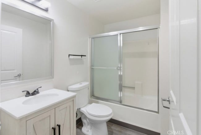 Building Photo - 19350 Sherman Way