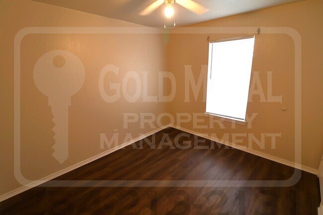 Building Photo - 3308 Cantabrian Dr
