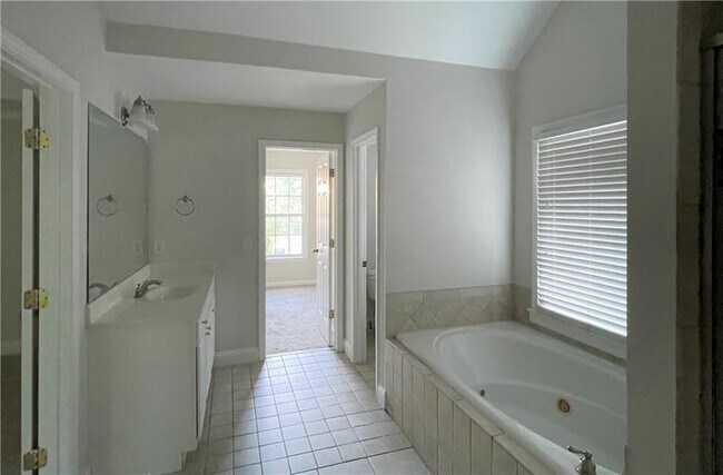 Building Photo - 5425 Old Haven Ct