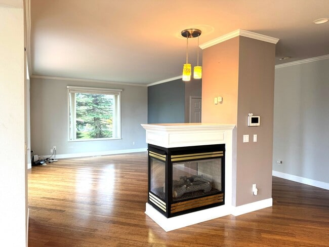 Building Photo - 15904 Noble Point Dr
