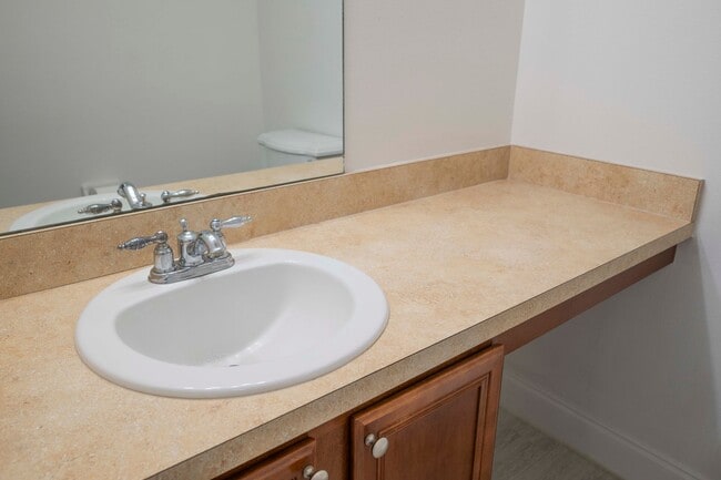 Building Photo - 3701 Titanic Cir