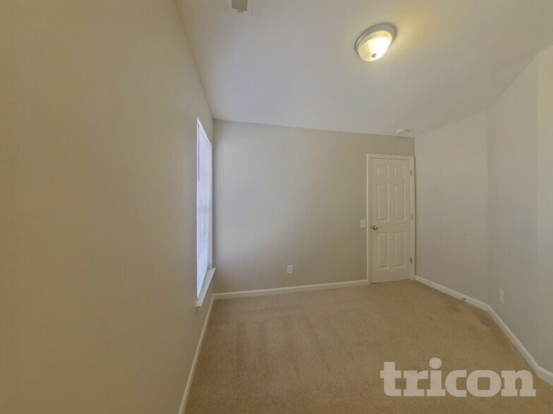 Building Photo - 5322 Peachwood Dr