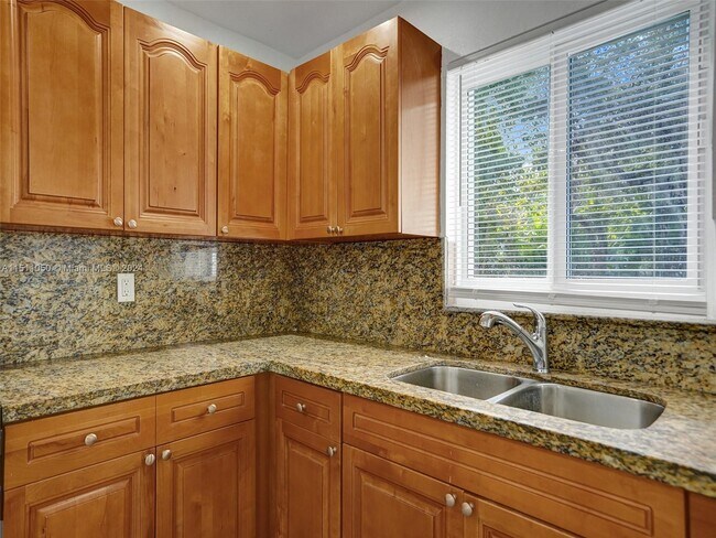 Building Photo - 106 Edmund Rd