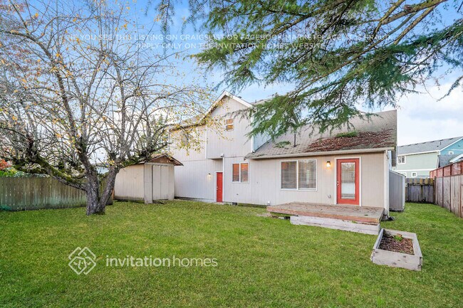 Building Photo - 306 Deeded St