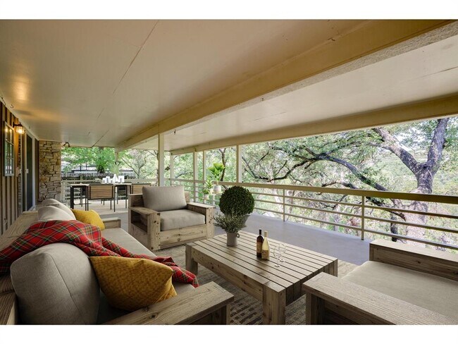 Building Photo - 6100 Mountainclimb Dr