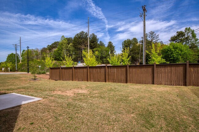 Building Photo - Minutes to Downtown Dawsonville, Rock Creek Park & More—Welcome Home