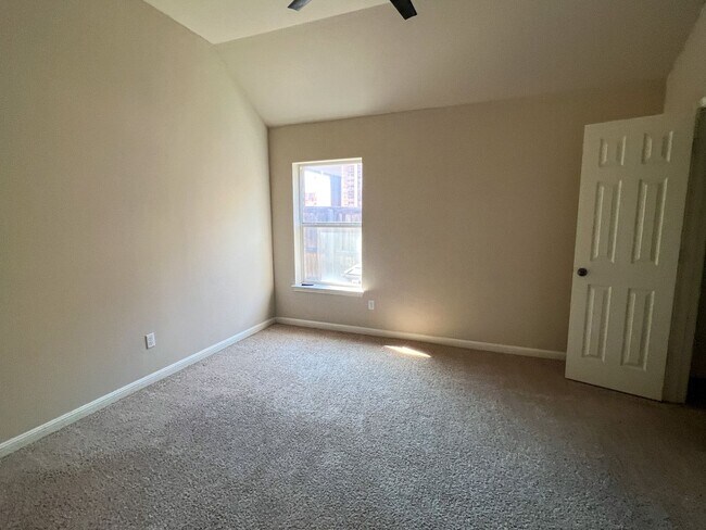 Building Photo - 2475 Santa Barbara Loop