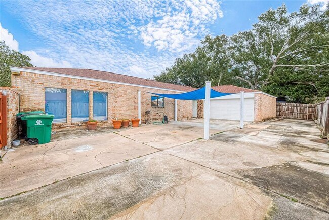 Building Photo - 10919 Villa Lea Ln