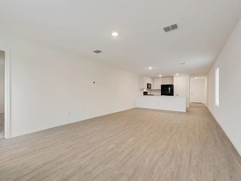 Building Photo - 3005 Burmese St