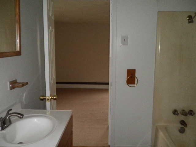 Building Photo - 1715 Hall Ave
