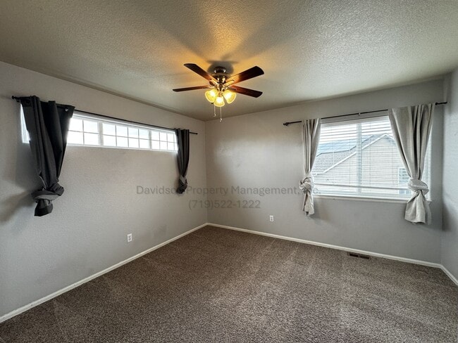 Building Photo - Stunning 4 Bedroom House in Security-Widefield