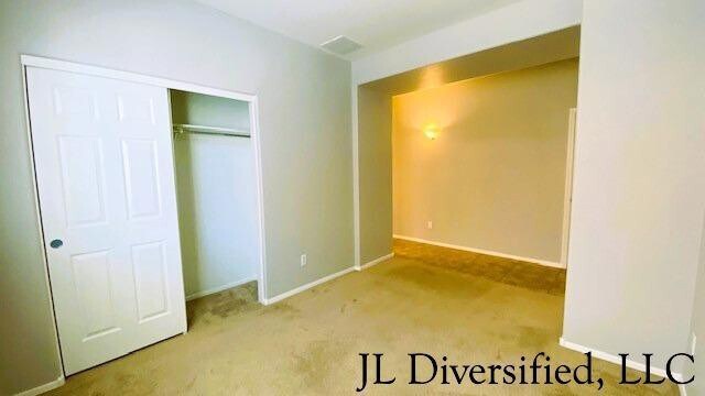 Building Photo - 4081 E Torrey Pines Ln