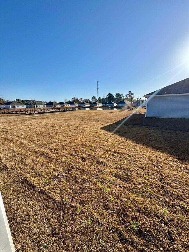 Building Photo - 141 Bud Dr