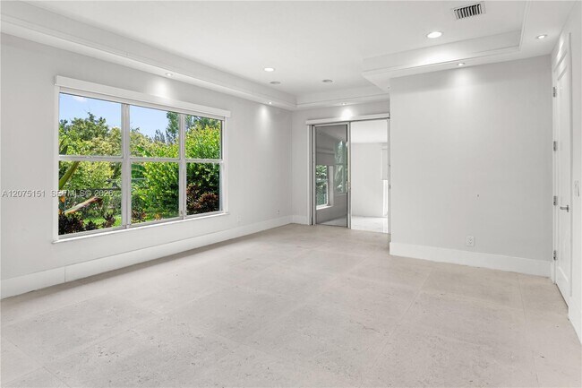 Building Photo - 6101 SW 180th Terrace