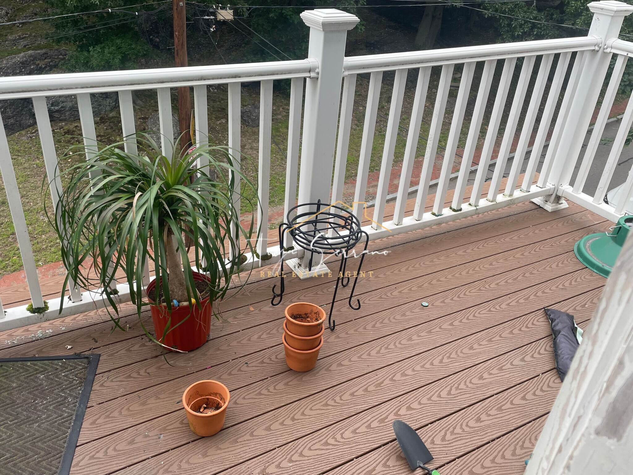 Building Photo - 47 Beech Glen St