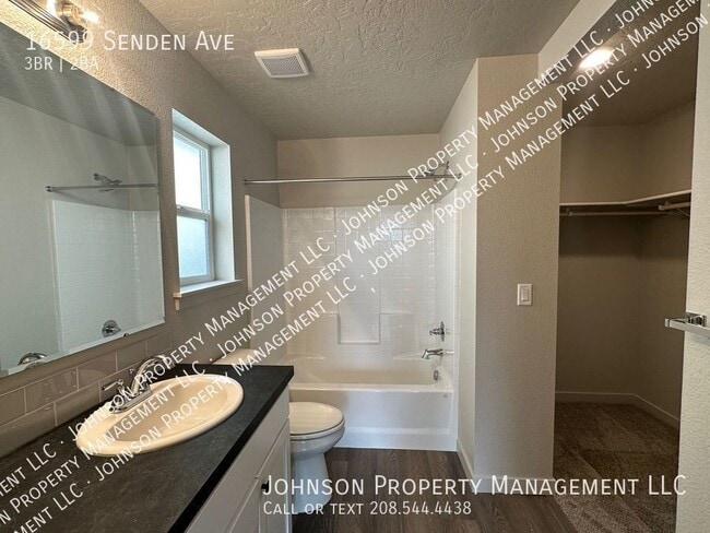 Building Photo - 16599 Senden Ave