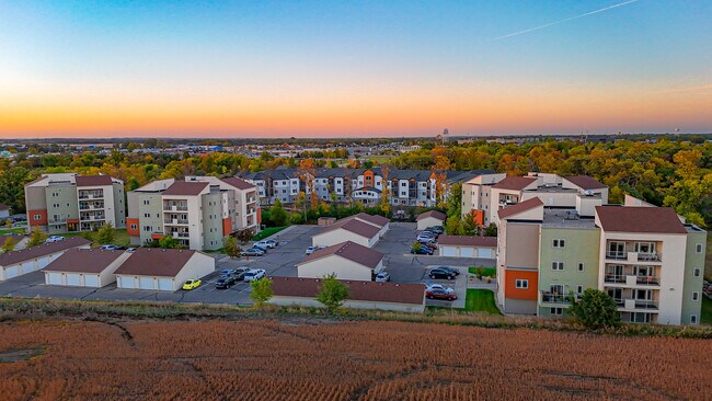 Building Photo - Lakewood Terrace
