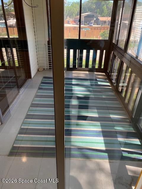 Building Photo - 9045 South Dr