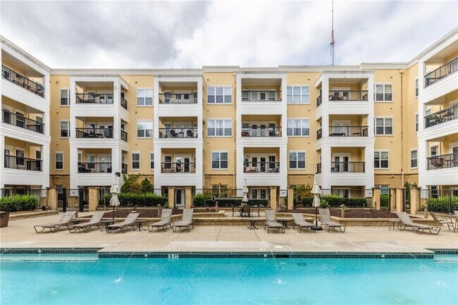Building Photo - 870 Inman Vlg Pkwy NE