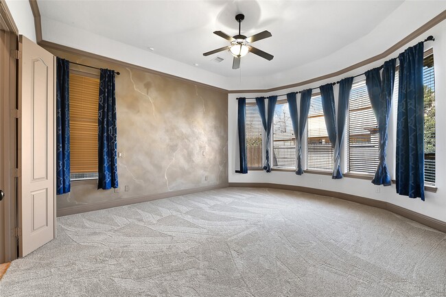 Building Photo - 6223 Duke Trail Ln