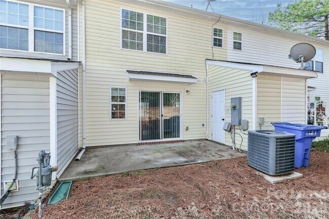 Building Photo - 153 Marakery Rd