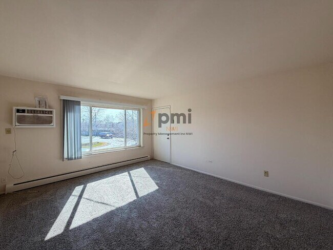 Building Photo - 105 Harrington Ave