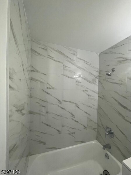 Building Photo - 114 Overlook Ave