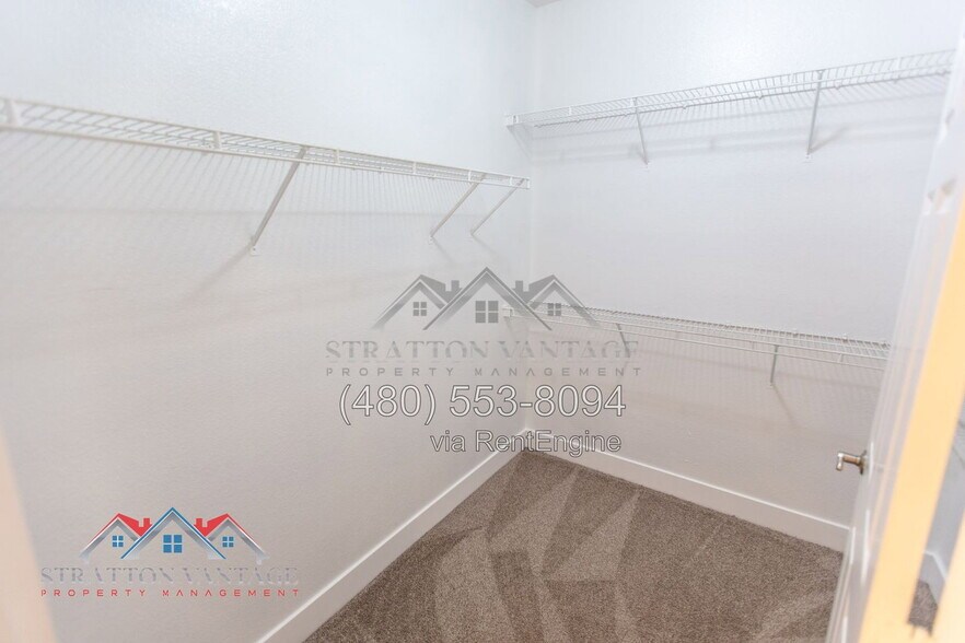 Building Photo - 15050 N Thompson Peak Pkwy
