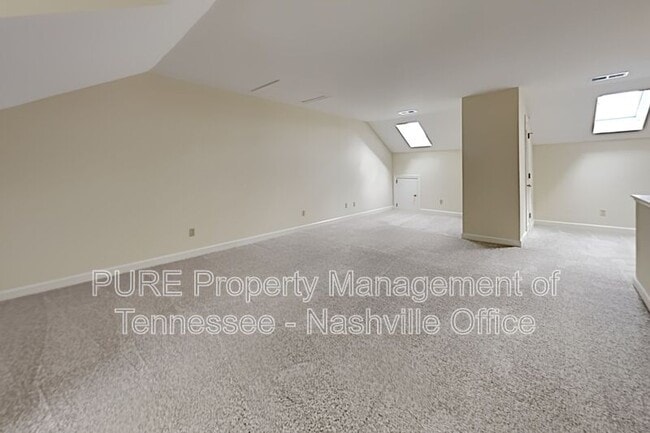 Building Photo - 344 Ardsley Pl