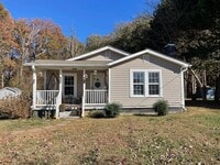 Building Photo - 1143